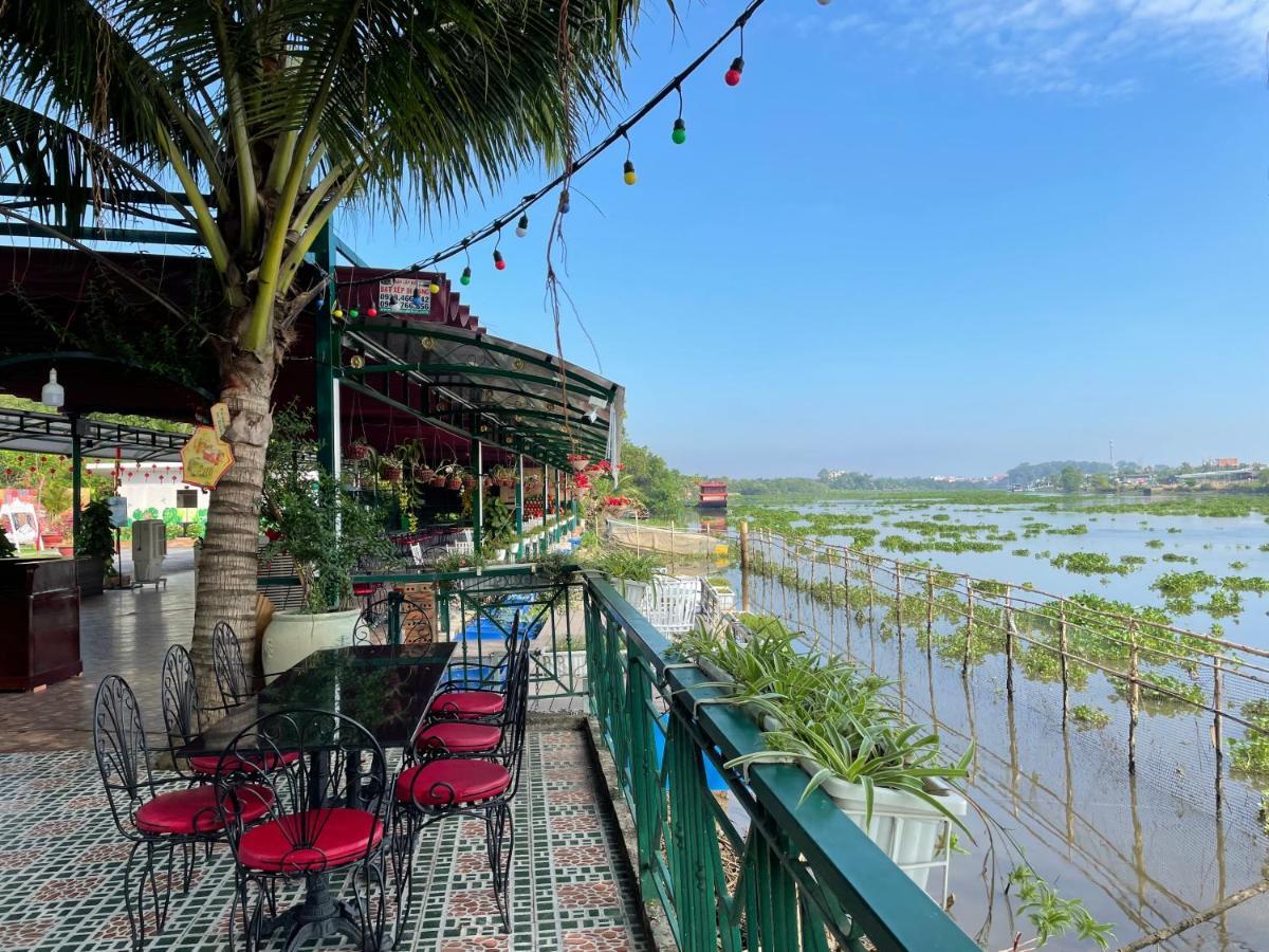 Khu Nghi Duong Huong Sen - Binh My, Cu Chi Hotel Ho Şi Min Exterior foto